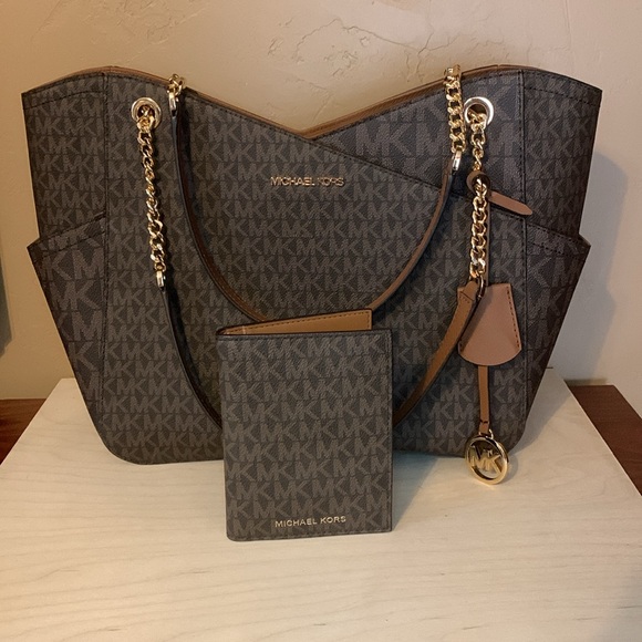 Michael Kors Jet Set Large Logo Shoulder Bag brown - Picture 1 of 17